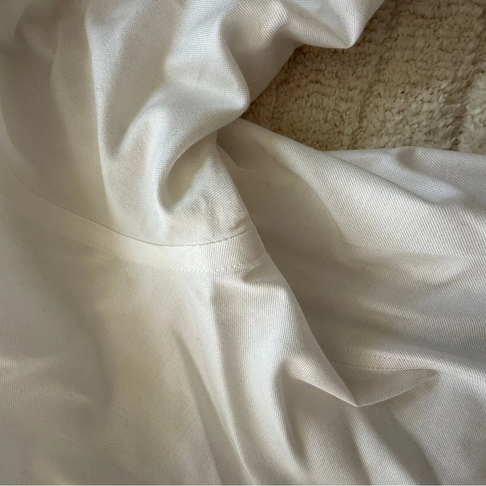 NWOT Brooks Brothers Classic White Button-Down Shirt with Navy Logo - Men - Picture 8 of 8